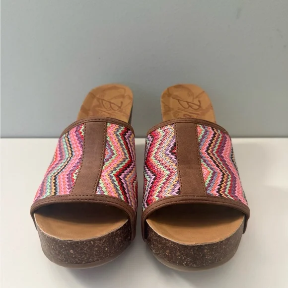 Blowfish Malibu Wedge Sandals 7.5 Multicolor Chevron Slide Cork Platform - Picture 2 of 5